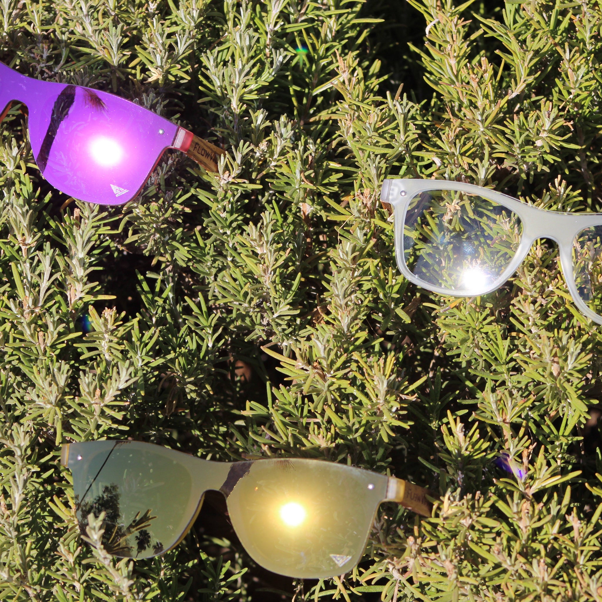 Flow Vision Rythem™ Sunglasses: Crystal