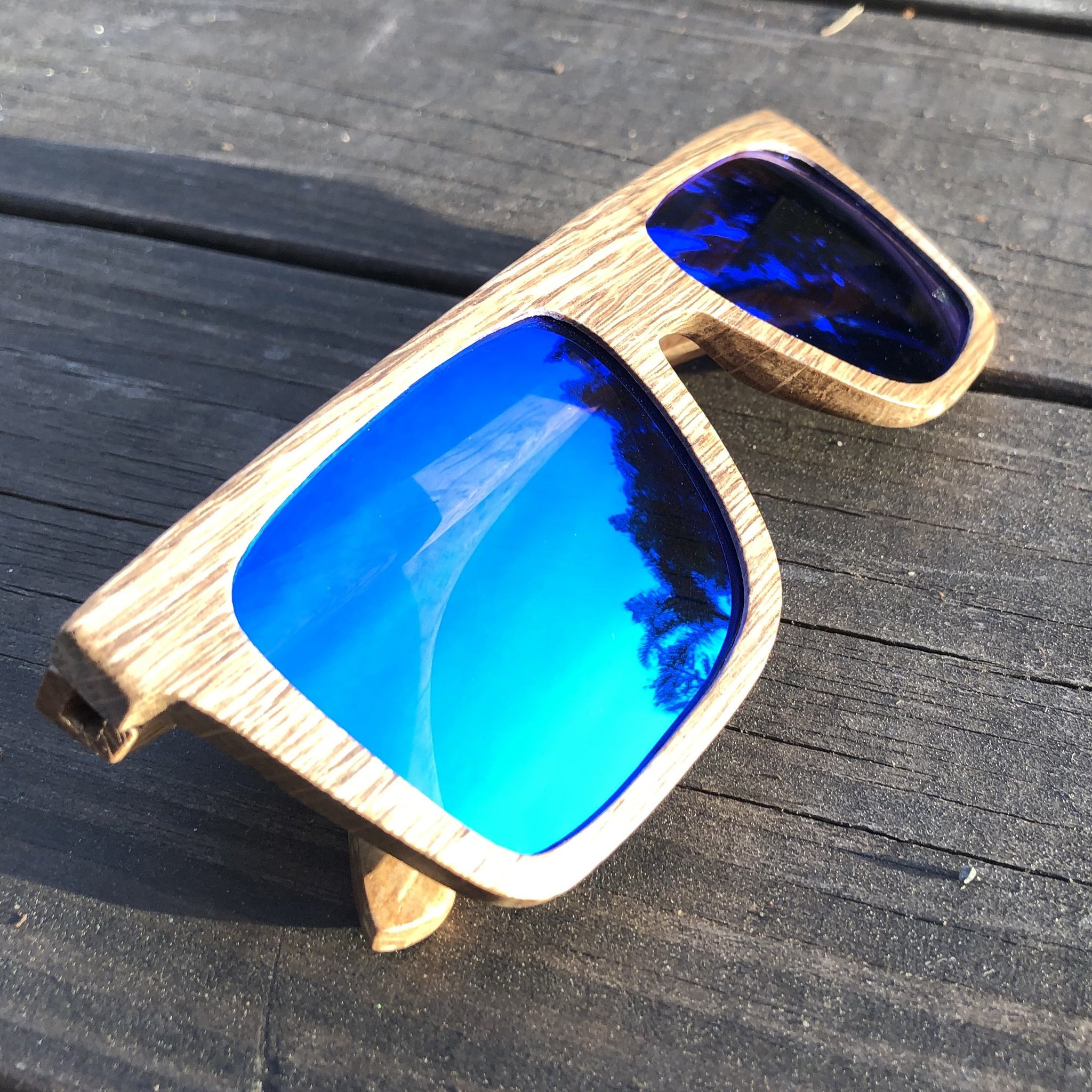 Flow Vision Section™ Sunglasses: Blue