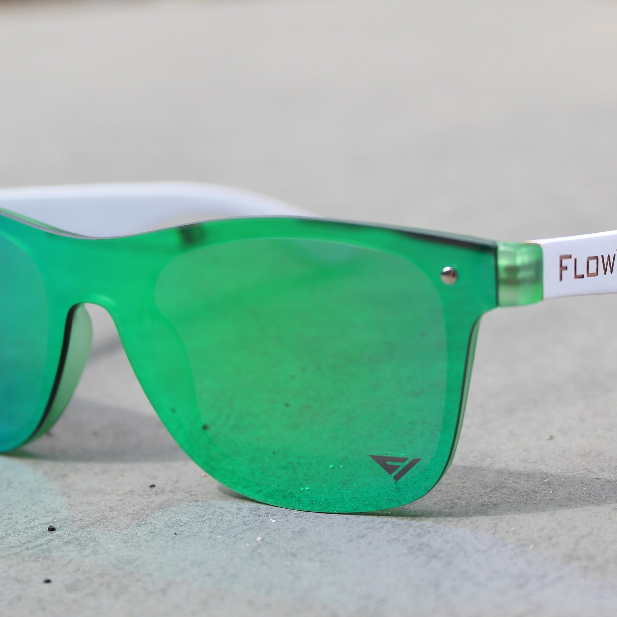 Flow Vision Rythem™ Sunglasses: The Everett