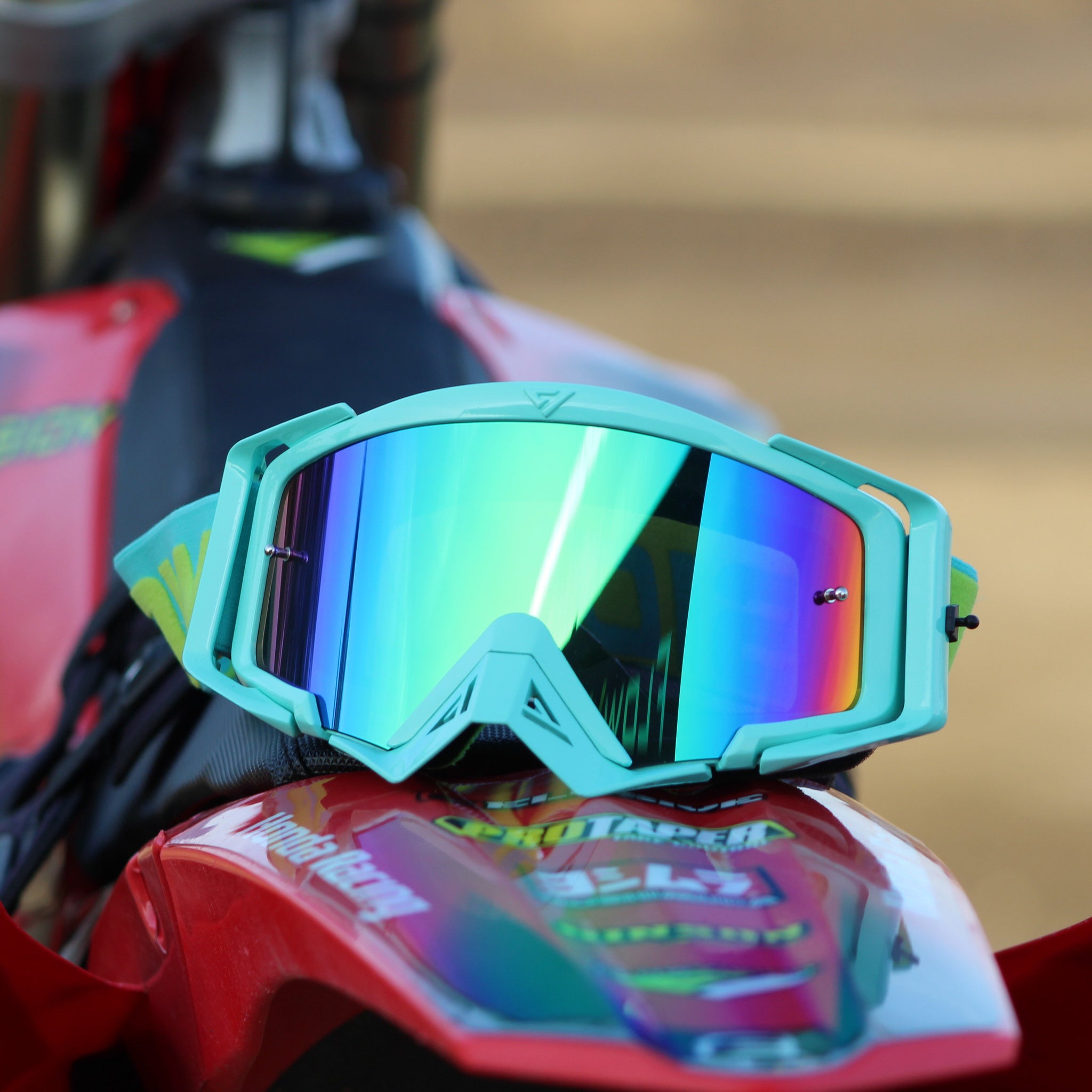 Flow Vision Rythem™ Motocross Goggle: Tiffany/Acid Green